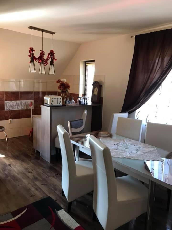 Casa 7 Izvoare Homestay *